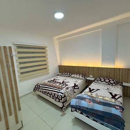 Flat Ergli Apartment เวลิโปเยอ ภายนอก รูปภาพ
