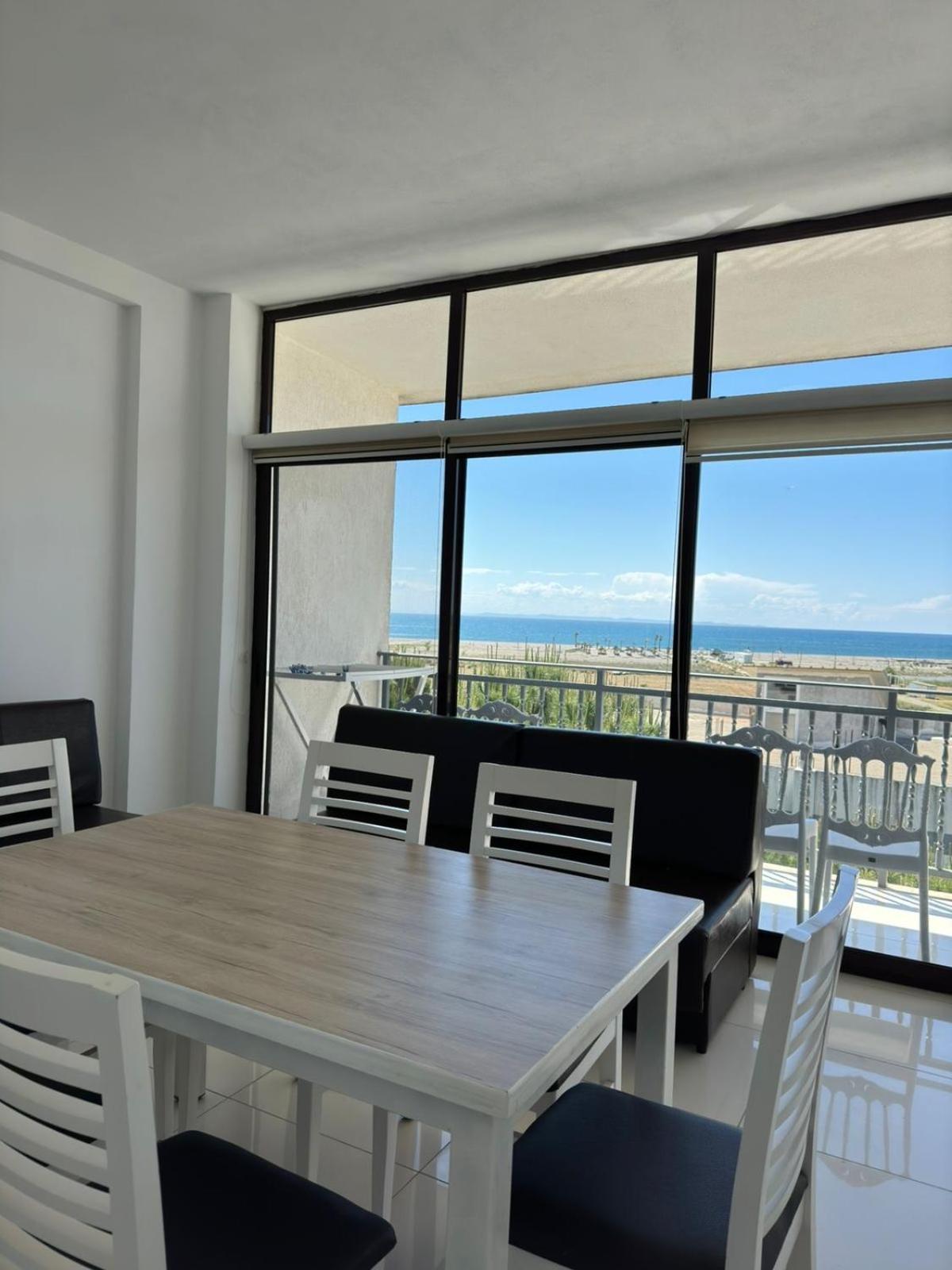 Flat Ergli Apartment เวลิโปเยอ ภายนอก รูปภาพ
